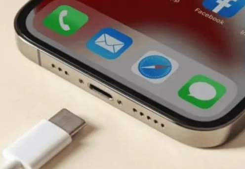 茶山镇苹果15维修分享iPhone15改USB-C接口后能和安卓用户互借充电器吗